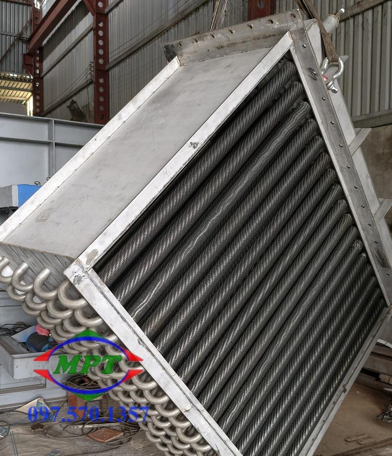 Bộ trao đổi nhiệt cánh inox dùng trong môi trường ẩm